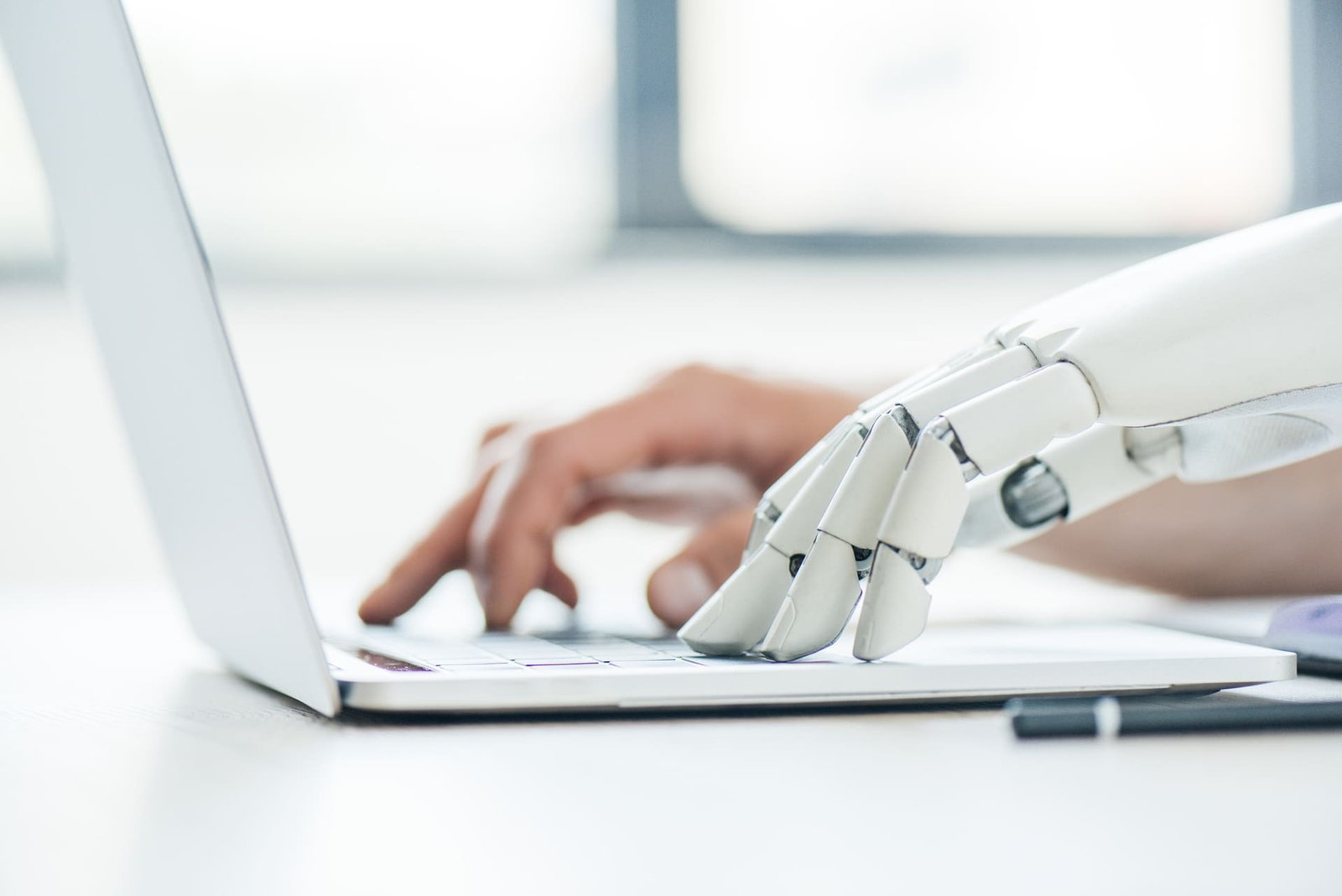 How AI Automations & Custom Workflows Scale US Businesses in 2026
